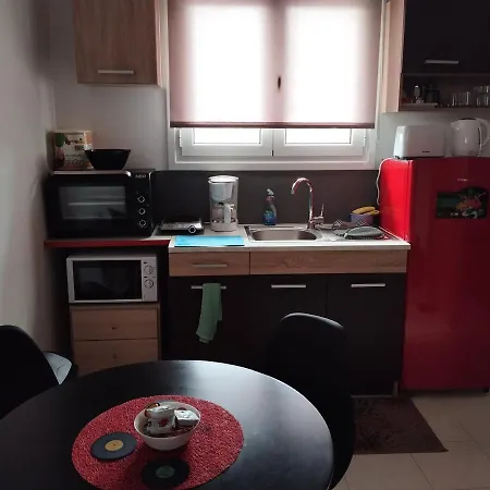 Poseidonia 50 & 70 Sqm With Sea View Corinth