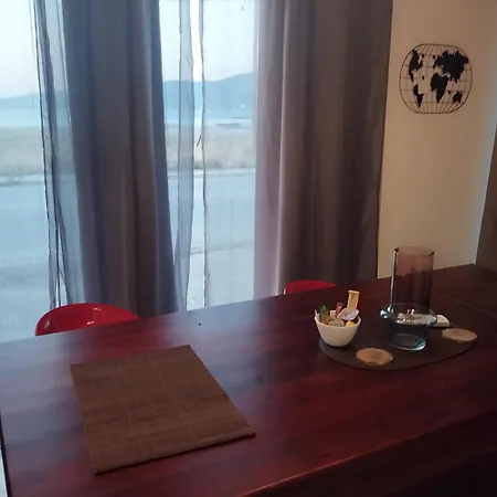 Poseidonia 50 & 70 Sqm With Sea View * Corinth
