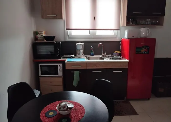 Poseidonia 50 & 70 Sqm With Sea View Corinth