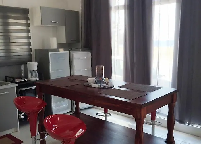 Poseidonia 50 & 70 Sqm With Sea View